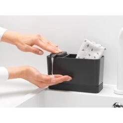 Brabantia SinkSide Aanrecht Organiser Set DarkGrey 8 Brabantia SinkSide Aanrecht Organiser Set DarkGrey -Marskramer Verkoop 102 2602 3 1