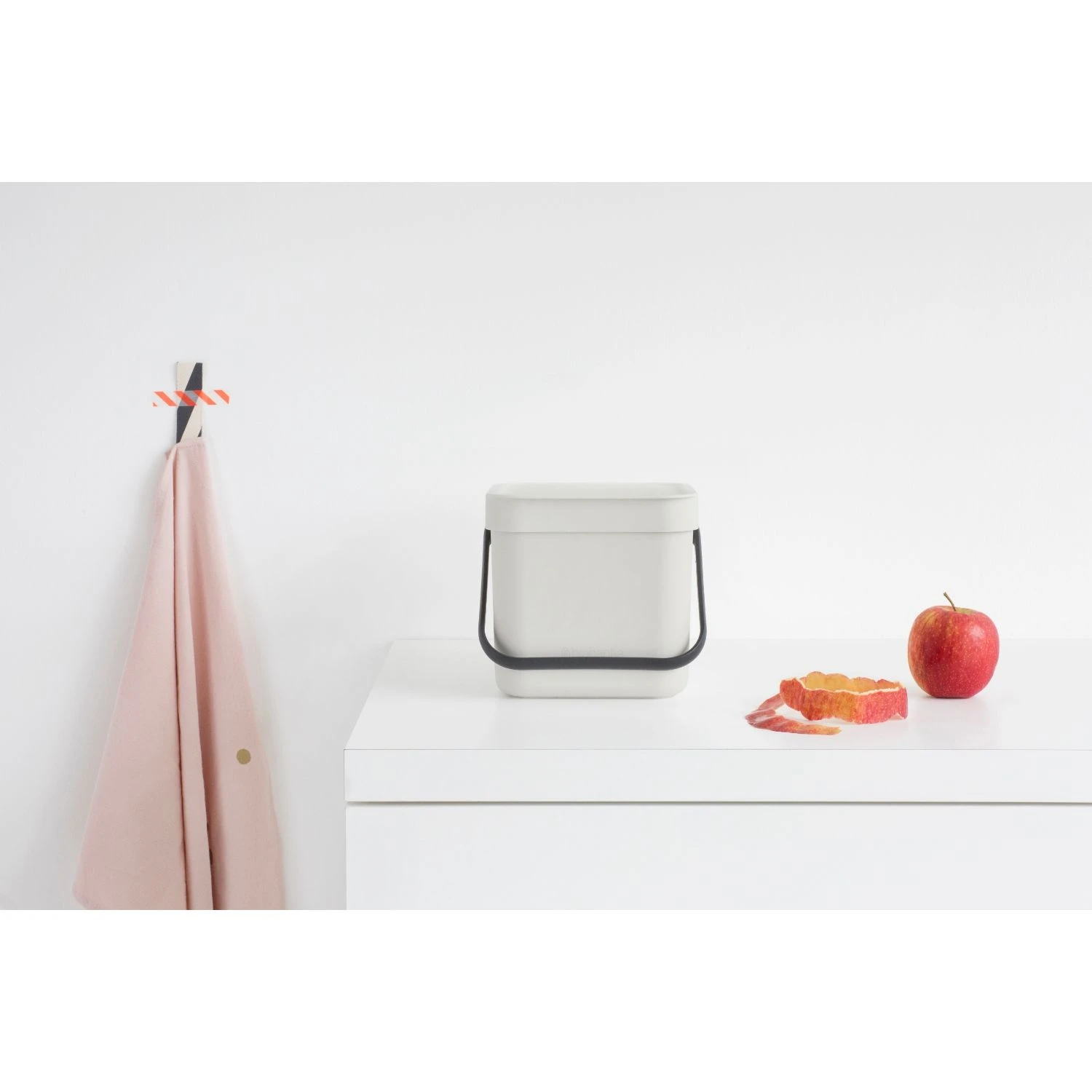 Brabantia Afvalbakje Sort & Go 3L Light Grey 4 Brabantia Afvalbakje Sort & Go 3L Light Grey - Afbeelding 4