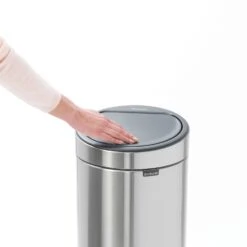Brabantia Afvalemmer Touch Bin 30L Mat Staal 9 Brabantia Afvalemmer Touch Bin 30L Mat Staal -Marskramer Verkoop 102 5462 3 1