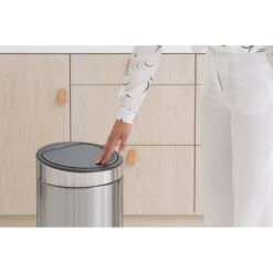 Brabantia Afvalemmer Touch Bin 30L Mat Staal 13 Brabantia Afvalemmer Touch Bin 30L Mat Staal -Marskramer Verkoop 102 5462 7 1