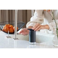 Brabantia SinkStyle Zeepdispenser - Mineral Infinite Grey -Marskramer Verkoop 102 7981 5 1