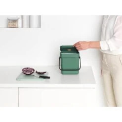 Brabantia Afvalbakje Sort & Go 3L Fir Groen 8 Brabantia Afvalbakje Sort & Go 3L Fir Groen -Marskramer Verkoop 102 9865 4 2 1