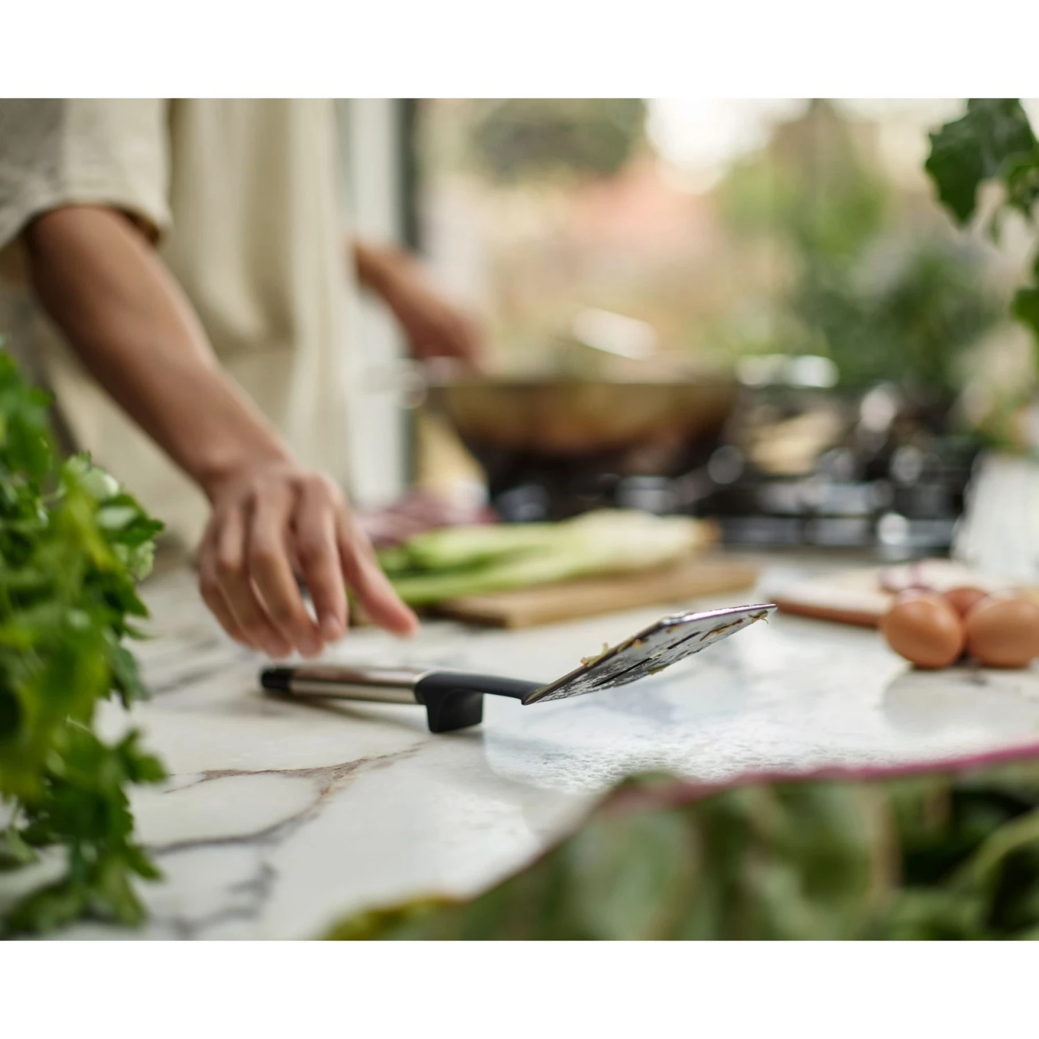 Joseph Joseph Elevate Spatel Met Voetje 5 Joseph Joseph Elevate Spatel Met Voetje - Afbeelding 5