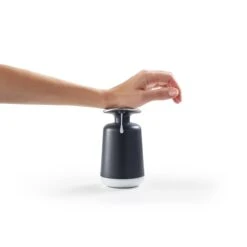 Joseph Joseph Presto Zeepdispenser Handenvrij -Marskramer Verkoop 103 5137 4 1
