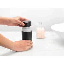 Brabantia Zeepdispenser ReNew 250ml -Marskramer Verkoop 199 0245 3 1