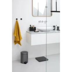 Brabantia ReNew Handdoekhaakjes, Set Van 2 - Dark Grey -Marskramer Verkoop 199 0320 6 1